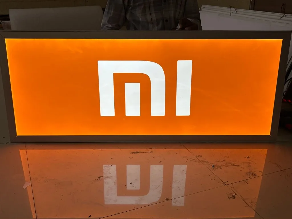Mi Store Display, Clip-On LED Frames installed for a tech client in Pune